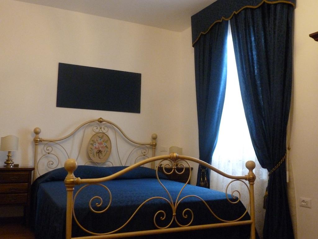 B&B La Terrazza Dei Miracoli Venice Bilik gambar
